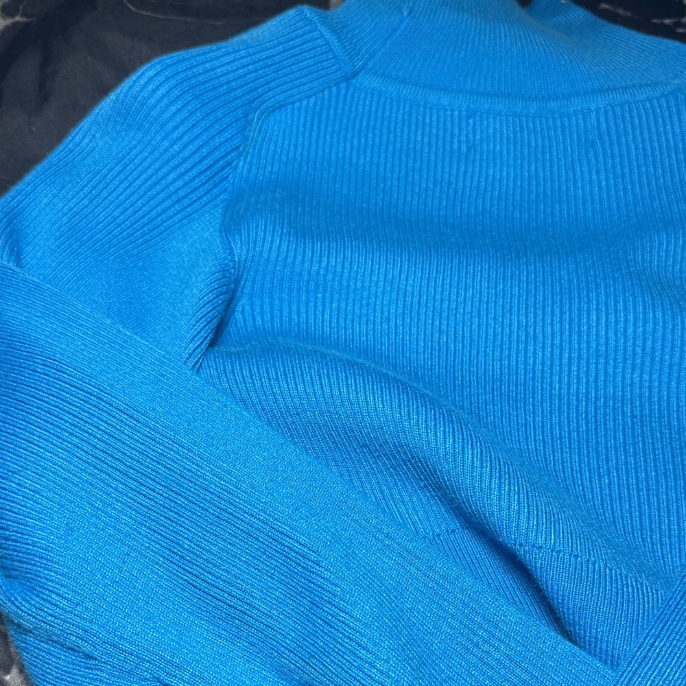 AKIRA Vibrant Blue Turtleneck Sweater - Picture 4 of 4